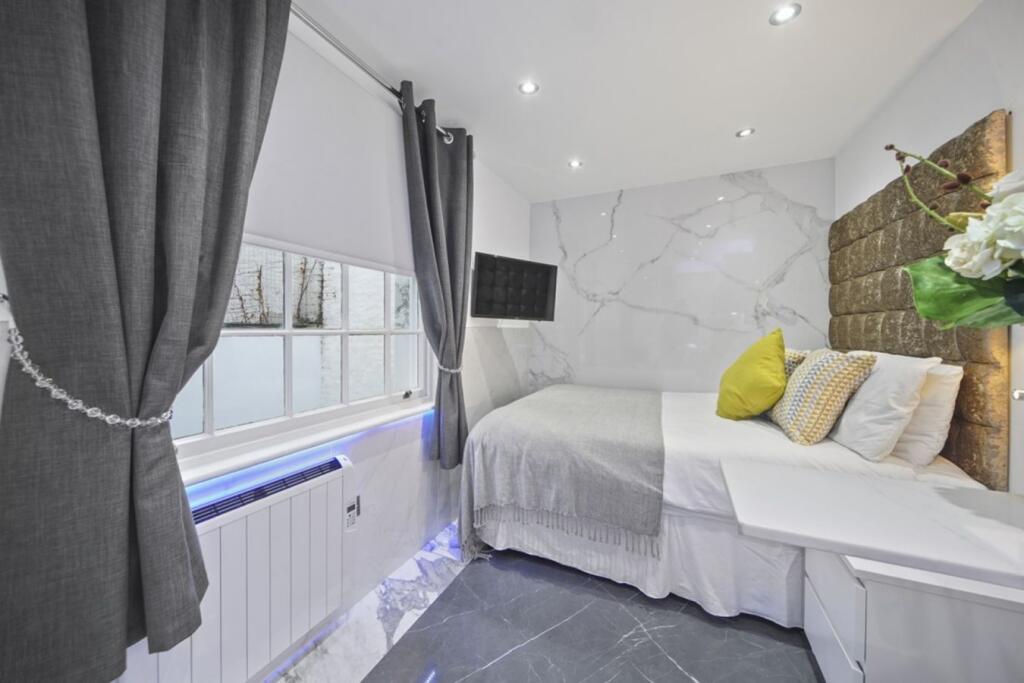 0 bed Apartment for rent in London. From Kubie Gold Associates - London