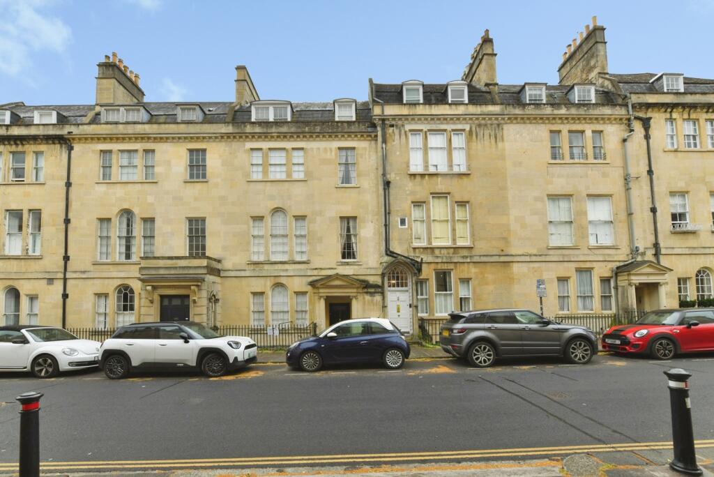 2 bed 1st Floor Flat for rent in Upper Swainswick. From Romans - Bath