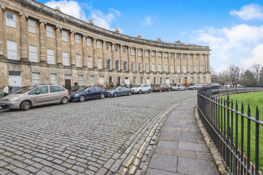 3 bed 1st Floor Flat for rent in Bath. From Romans - Bath 3 bed 1st Floor Flat for rent in Bath. From Romans - Bath
