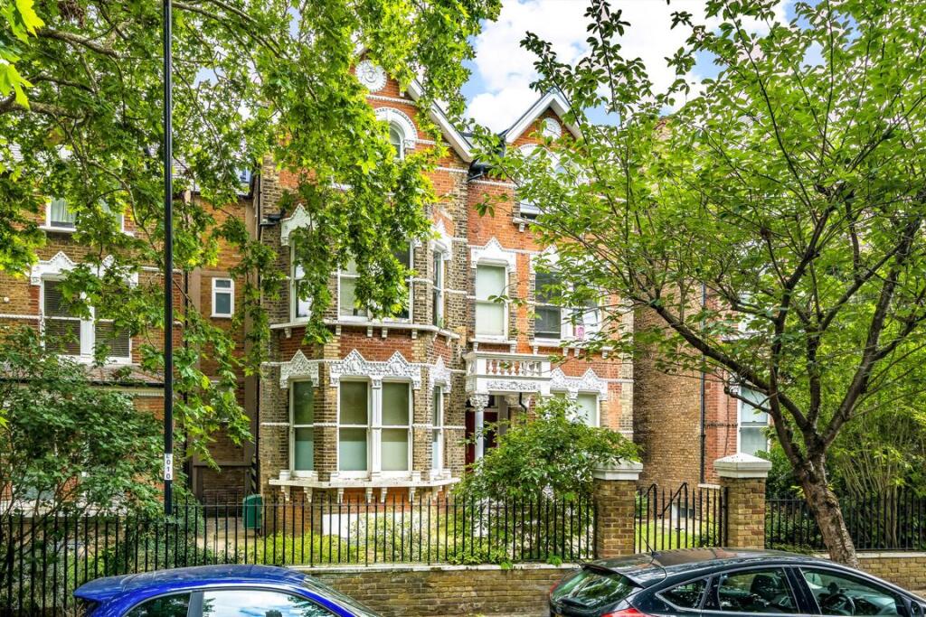 1 bed 1st Floor Flat for rent in Lewisham. From Conran Estates - Brockley