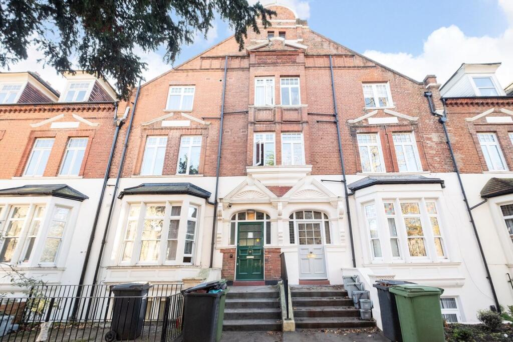1 bed 1st Floor Flat for rent in Lewisham. From Conran Estates - Brockley