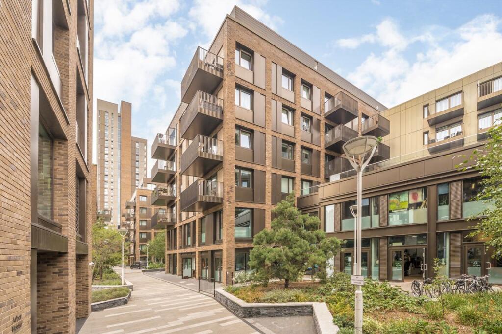 2 bed 1st Floor Flat for rent in Deptford. From Conran Estates - Brockley