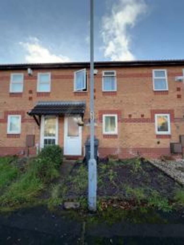 2 bed Mid Terraced House for rent in Birmingham. From Black & White - Birmingham