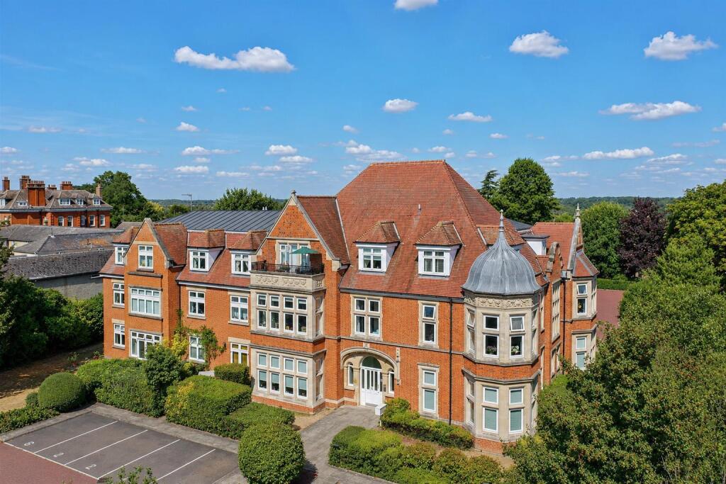 1 bed Apartment for rent in Newmarket. From Clarke Philips - Newmarket