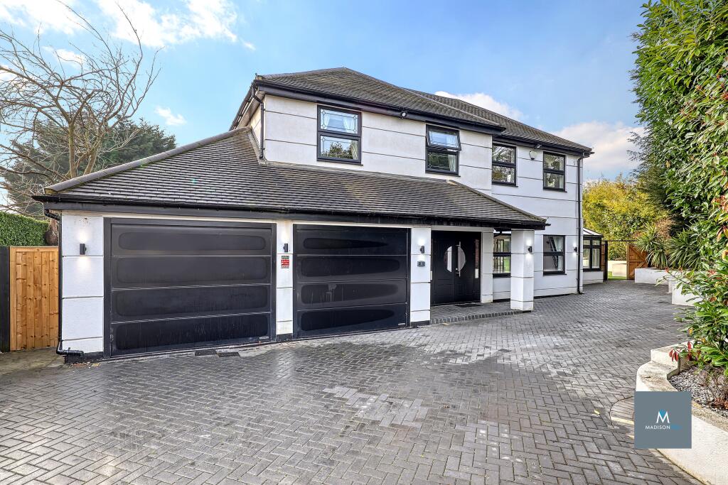 6 bed Detached House for rent in Loughton. From Madison Fox Estate Agents