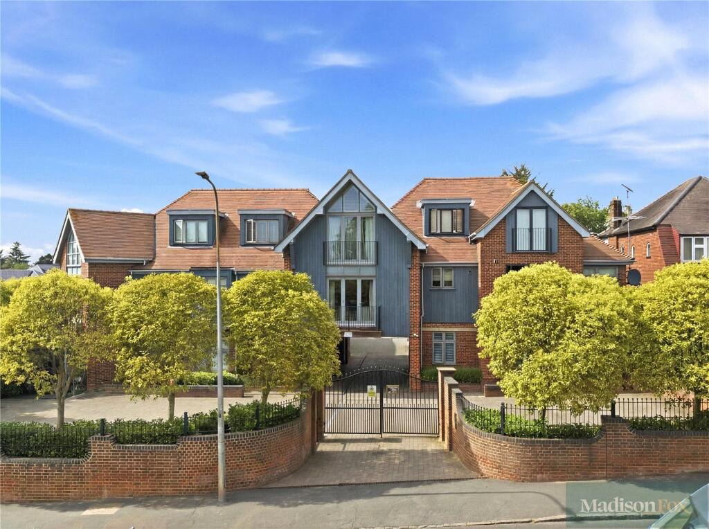 2 bed Apartment for rent in Chigwell. From Madison Fox - Loughton 2 bed Apartment for rent in Chigwell. From Madison Fox - Loughton