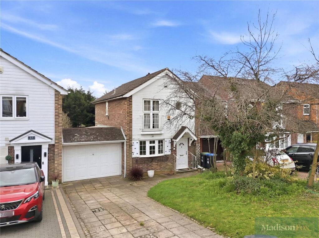 4 bed Semi Detached for rent in Loughton. From Madison Fox - Loughton
