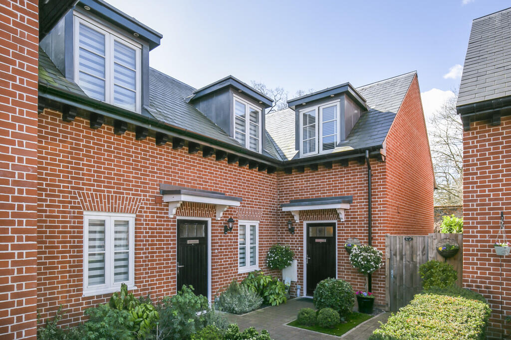 3 bed Semi Detached for rent in Hertford Heath. From Steven Oates - Hertford