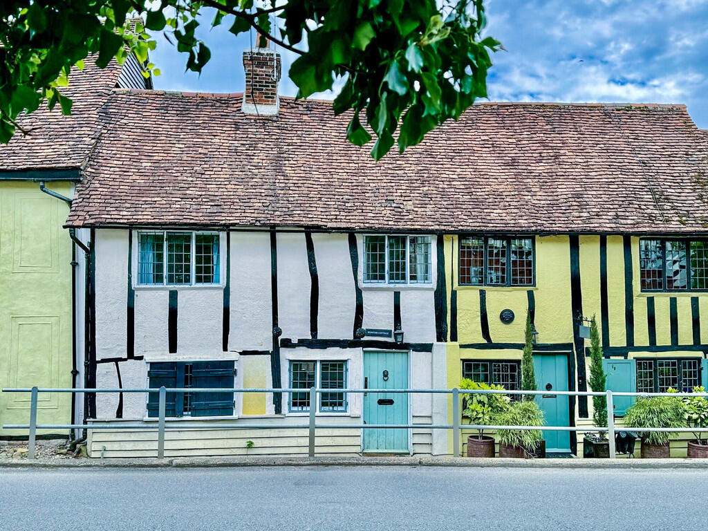 2 bed Cottage for rent in Much Hadham. From Steven Oates - Hertford 2 bed Cottage for rent in Much Hadham. From Steven Oates - Hertford