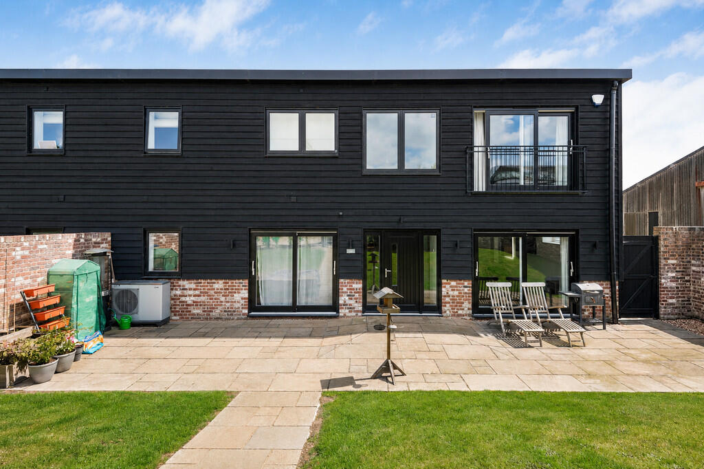 3 bed Barn Conversion for rent in Dane End. From Steven Oates - Hertford