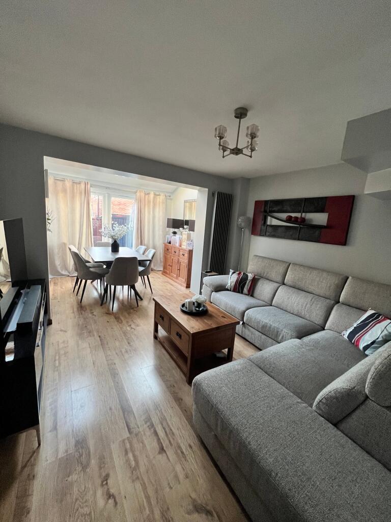 3 bed Town House for rent in Retford. From Alexander Jacob 3 bed Town House for rent in Retford. From Alexander Jacob