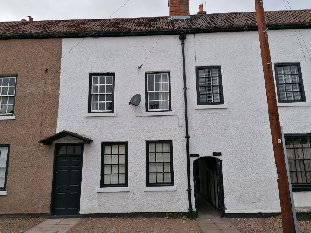 2 bed 1st Floor Flat for rent in Bawtry. From Alexander Jacob