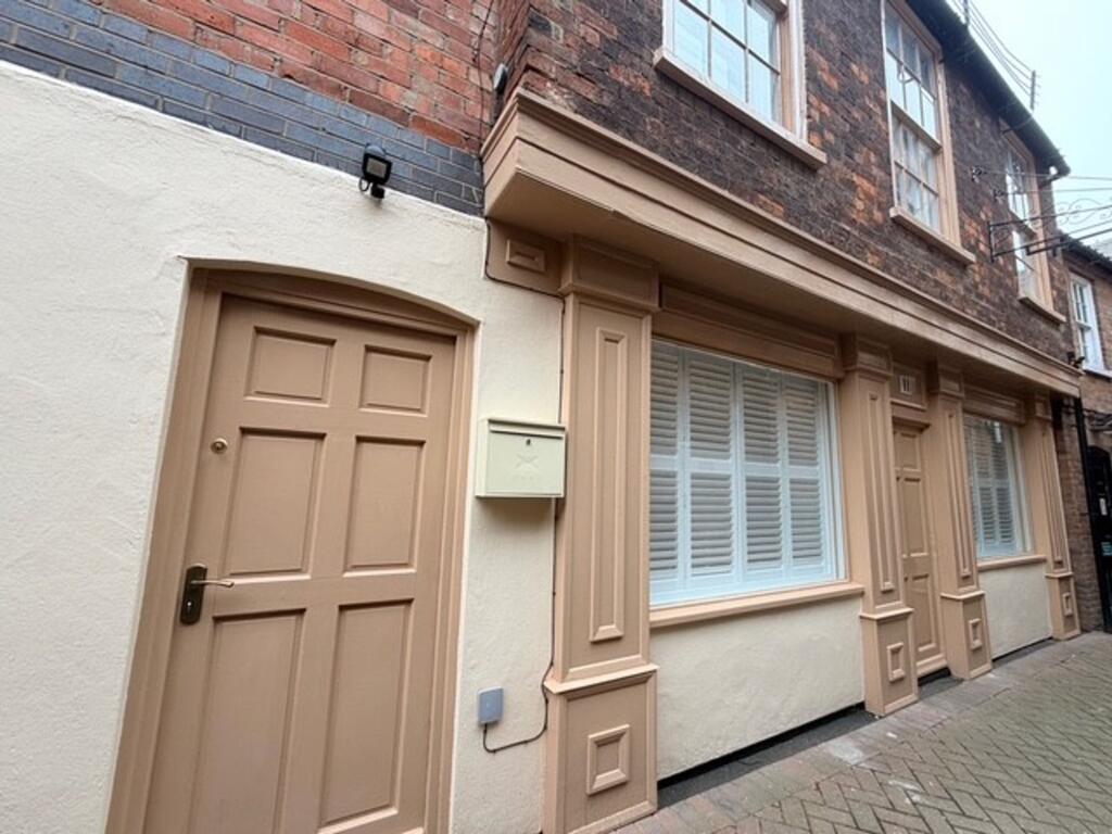 1 bed Mid Terraced House for rent in Harmston. From Alexander Jacob