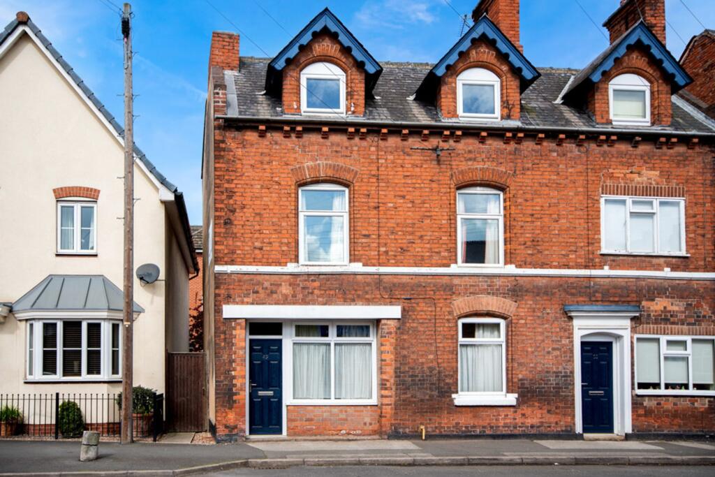 4 bed Semi Detached for rent in Retford. From Alexander Jacob