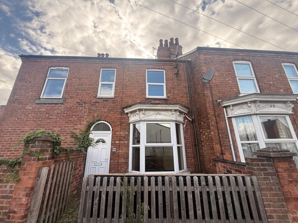 2 bed Mid Terraced House for rent in Retford. From Alexander Jacob