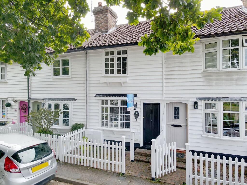 2 bed Mid Terraced House for rent in Chigwell Row. From John Thoma Bespoke Estate Agents