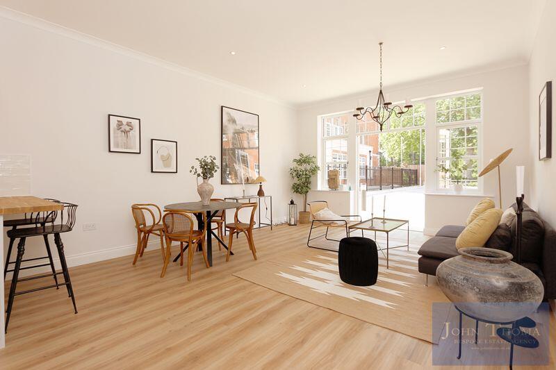 2 bed Apartment for rent in Chigwell Row. From John Thoma Bespoke Estate Agency - Chigwell Branch