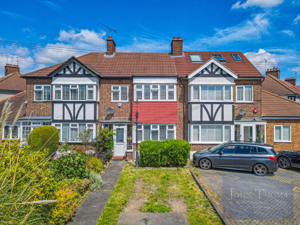 3 bed Mid Terraced House for rent in Woodford. From John Thoma Bespoke Estate Agency - Chigwell Branch