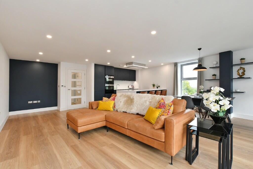 3 bed Apartment for rent in Sheffield. From Ascent Lettings - Sheffield