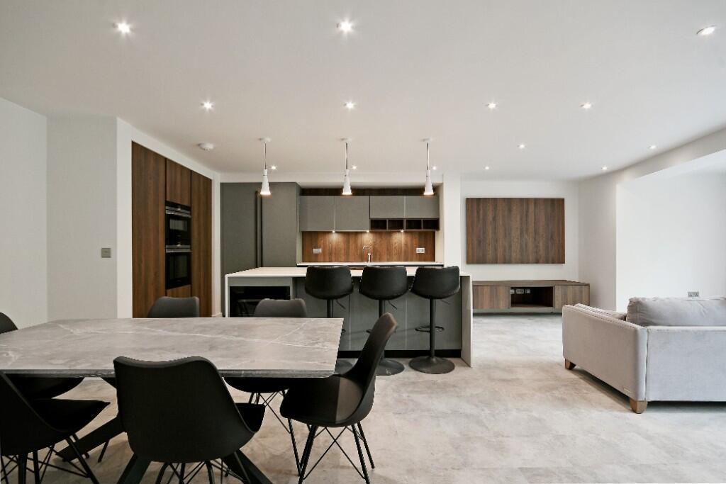 3 bed Apartment for rent in Long Line. From Ascent Lettings - Sheffield 3 bed Apartment for rent in Long Line. From Ascent Lettings - Sheffield