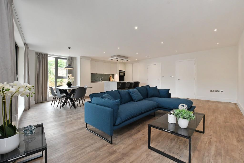 3 bed Apartment for rent in Long Line. From Ascent Lettings - Sheffield