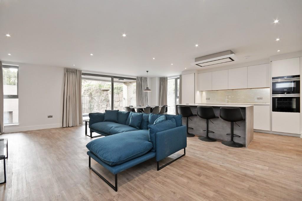 3 bed Apartment for rent in Long Line. From Ascent Lettings - Sheffield