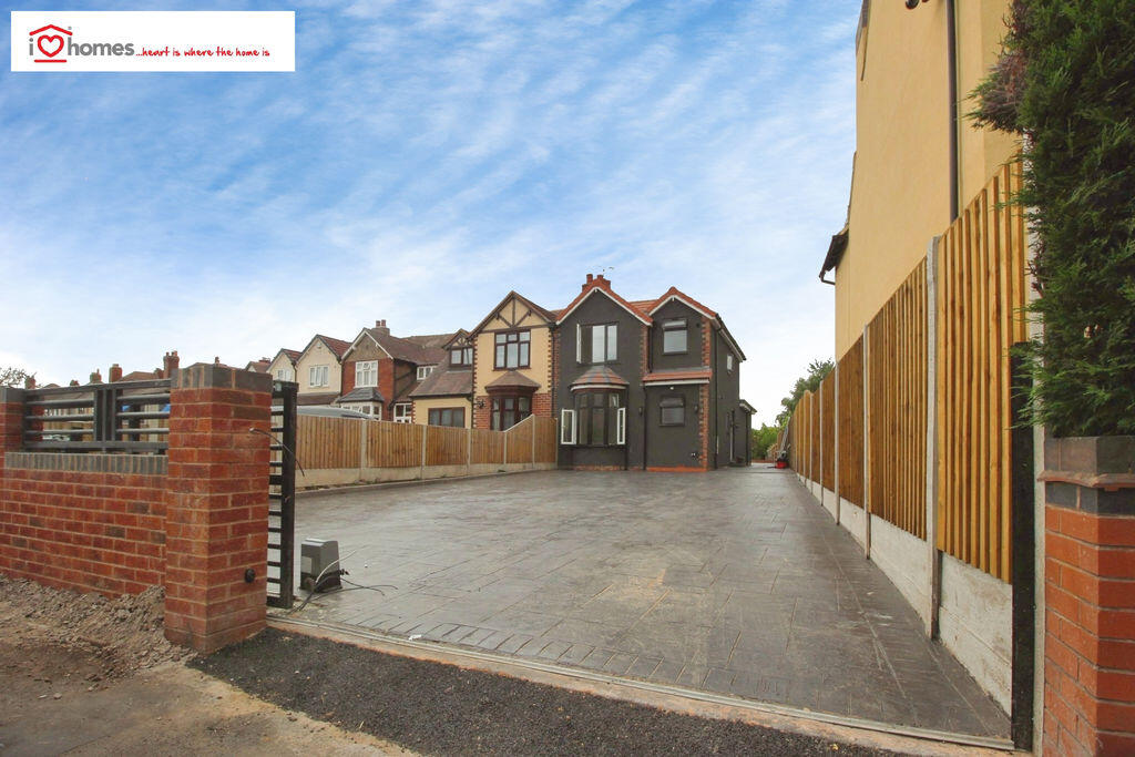 3 bed 1st Floor Flat for rent in Cheslyn Hay. From iLove homesÂ® - Walsall