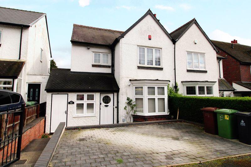 3 bed Semi Detached for rent in Walsall. From Paul Carr - Streetly 3 bed Semi Detached for rent in Walsall. From Paul Carr - Streetly
