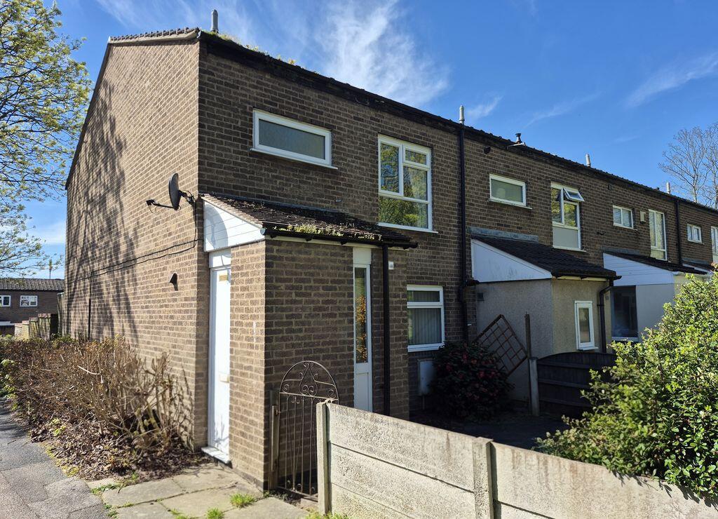 3 bed End of Terrace for rent in Tamworth. From Paul Carr - Streetly