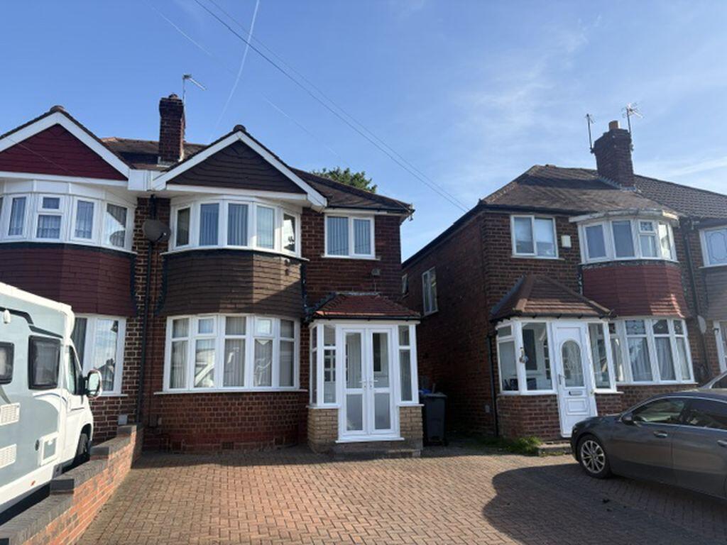 3 bed Semi Detached for rent in Pheasey. From Paul Carr - Streetly