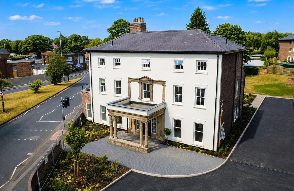 2 bed 1st Floor Flat for rent in Aldridge. From Paul Carr - Streetly 2 bed 1st Floor Flat for rent in Aldridge. From Paul Carr - Streetly
