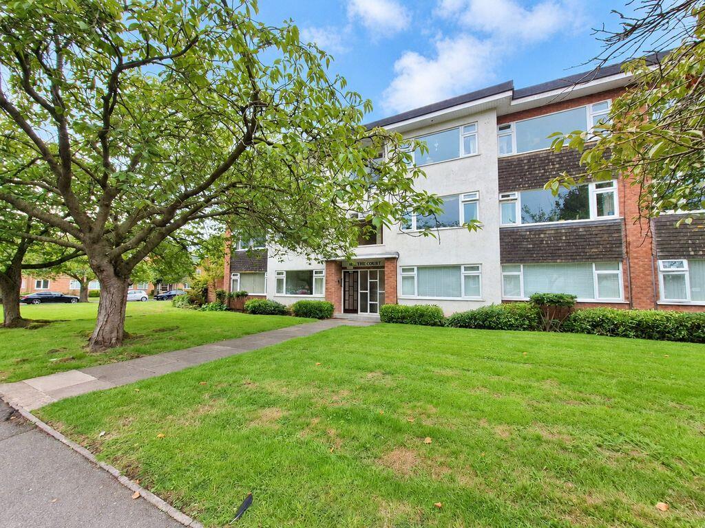 2 bed 1st Floor Flat for rent in Royal Sutton Coldfield. From Paul Carr - Streetly