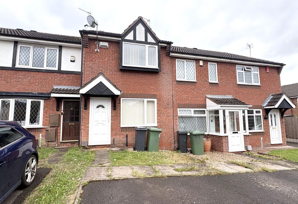 2 bed Mid Terraced House for rent in Bloxwich. From Paul Carr - Streetly