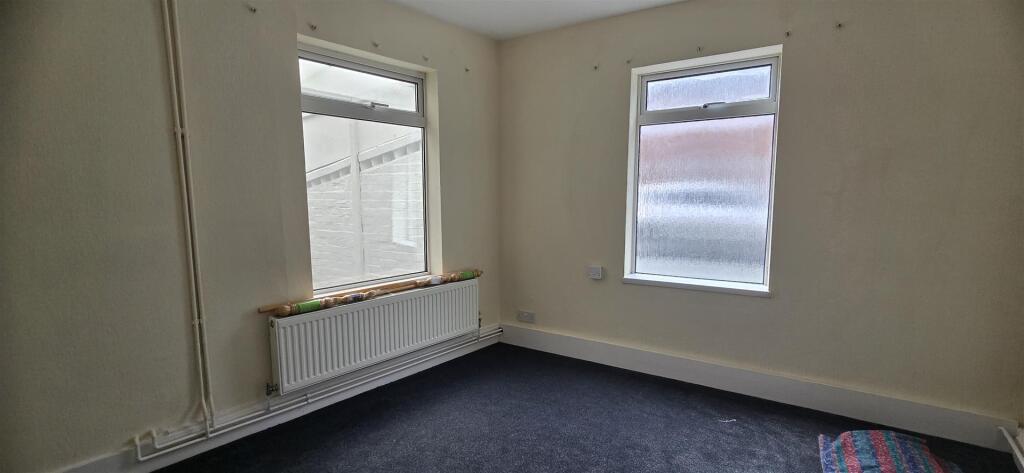 1 bed 1st Floor Flat for rent in Sonning. From Walmsley Estate Agents - Caversham