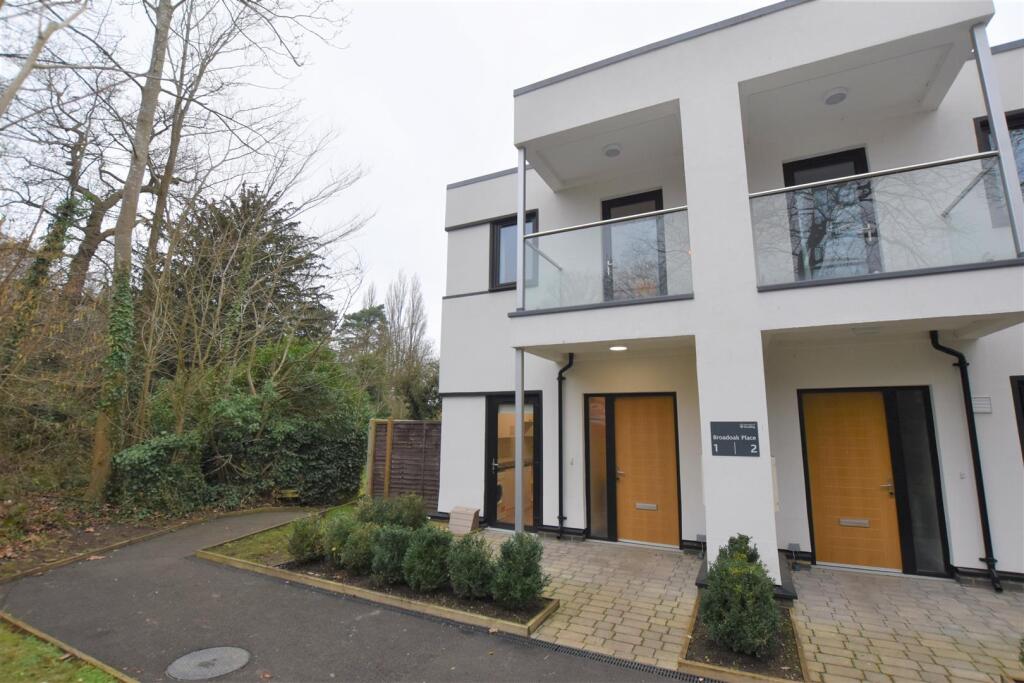 2 bed Semi Detached for rent in Reading. From Walmsley Estate Agents - Caversham