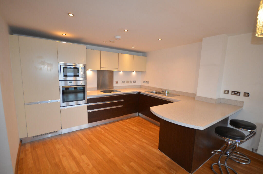 2 bed Apartment for rent in Bow Brickhill. From Black & White - Milton Keynes