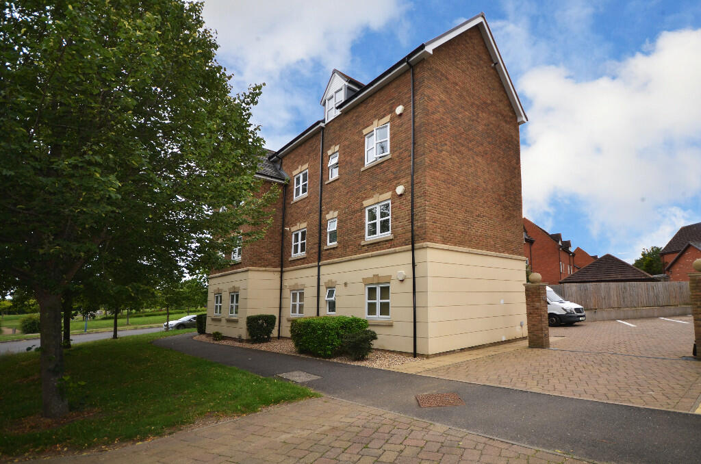 2 bed Apartment for rent in Whaddon. From Black & White - Milton Keynes