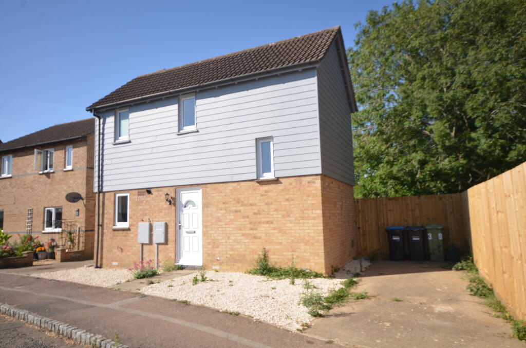2 bed Detached for rent in Milton Keynes. From Black & White - Milton Keynes