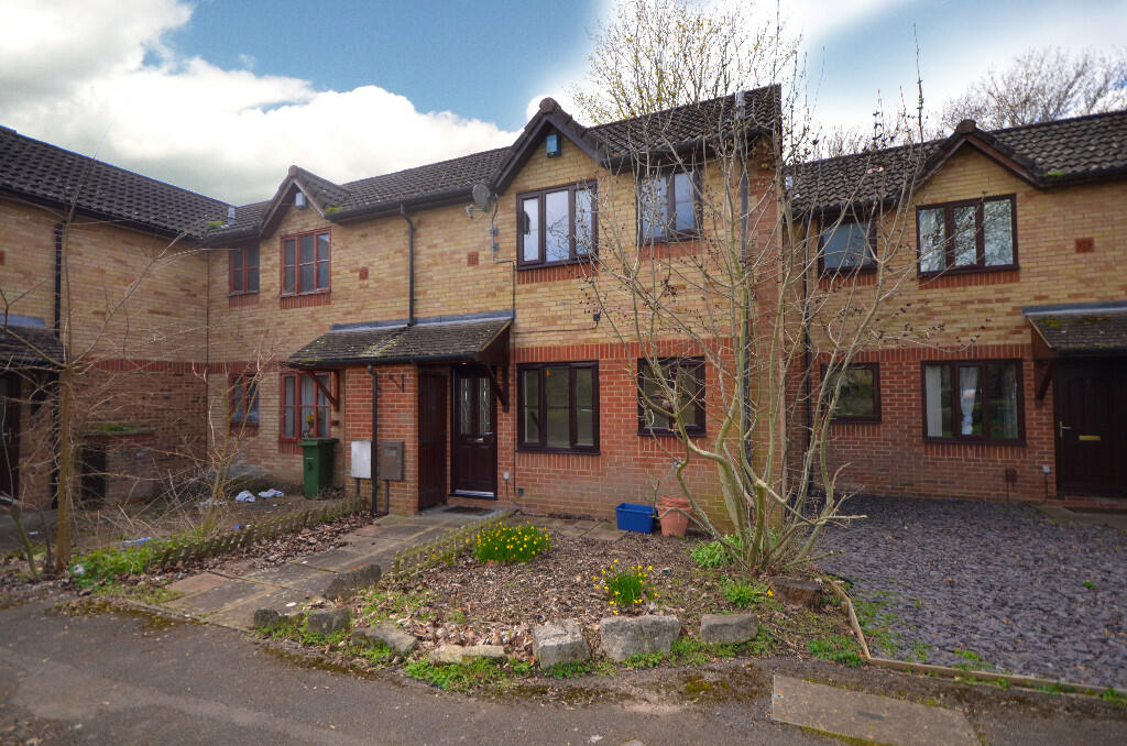 1 bed End of Terrace for rent in Newport Pagnell. From Black & White - Milton Keynes