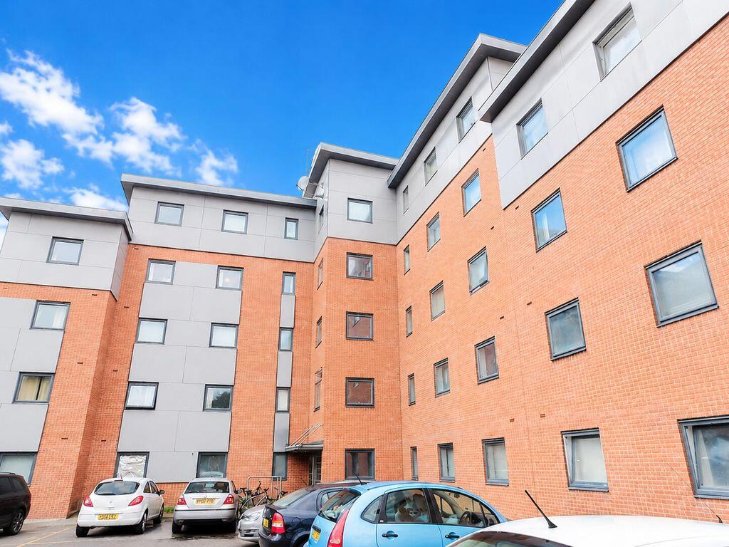 2 bed Apartment for rent in Manchester. From Delisa Miller - Manchester