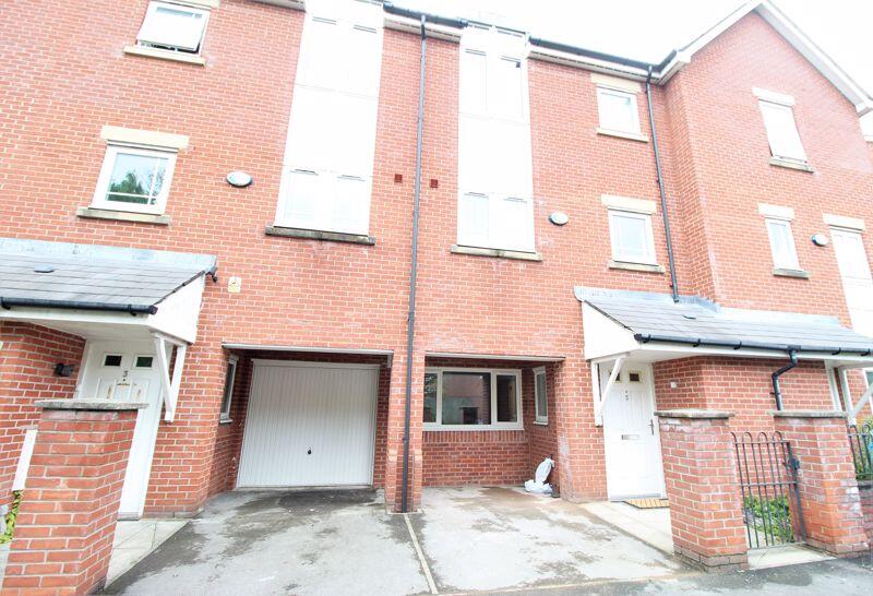4 bed Town House for rent in Manchester. From Delisa Miller - Manchester