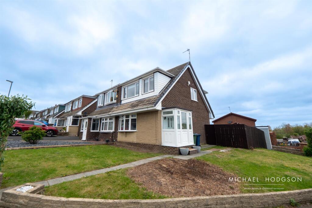 3 bed Semi Detached for rent in Sunderland. From Michael Hodgson - Sunderland