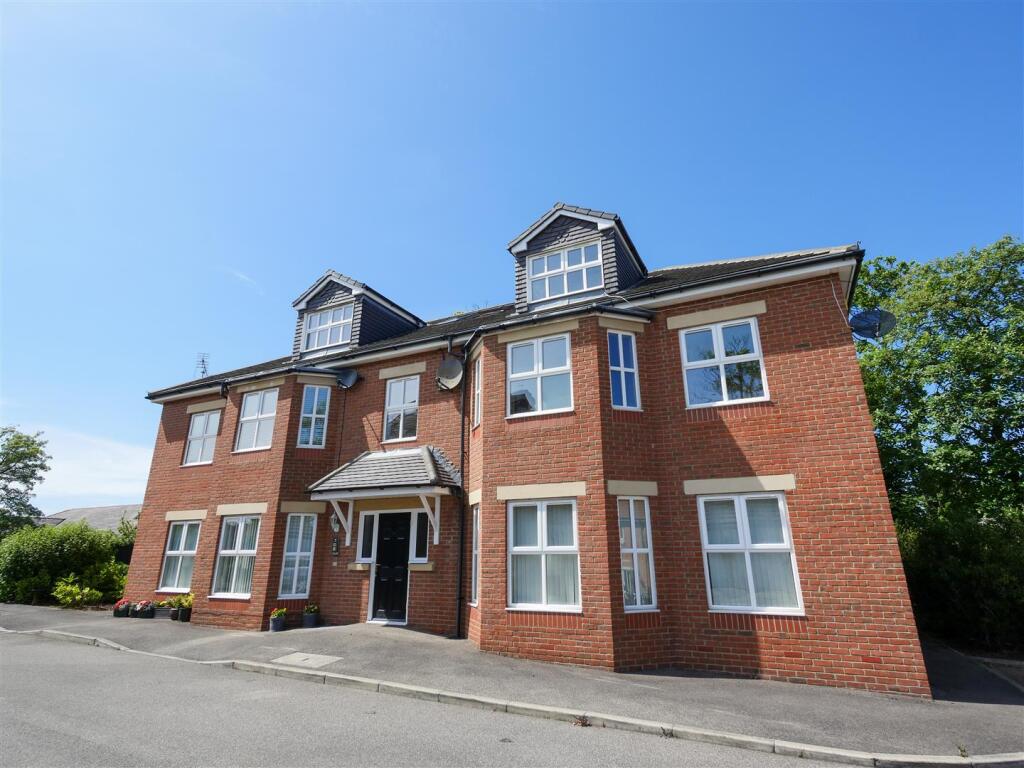 2 bed Apartment for rent in Sunderland. From Michael Hodgson - Sunderland