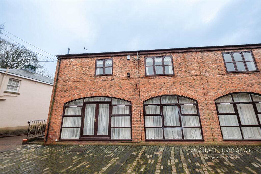 3 bed Semi Detached for rent in Sunderland. From Michael Hodgson - Sunderland 3 bed Semi Detached for rent in Sunderland. From Michael Hodgson - Sunderland