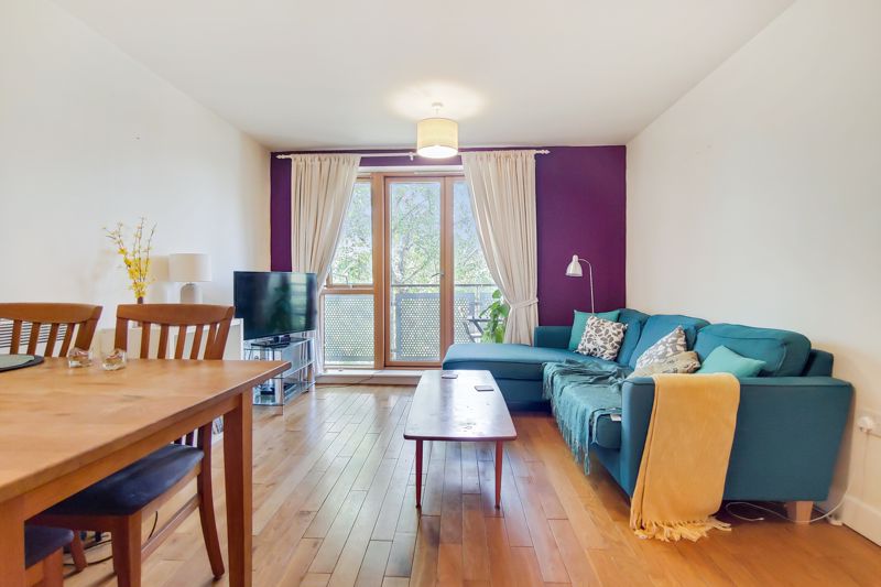 2 bed Flat for rent in London. From Capital Heights