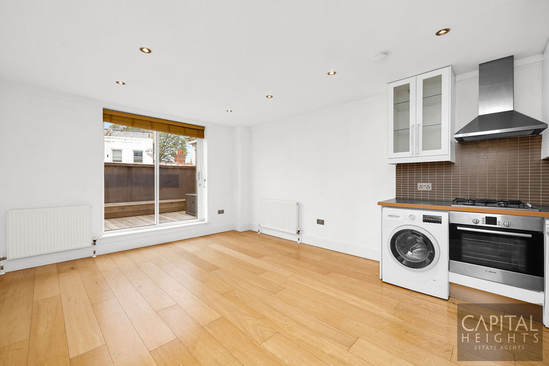 1 bed Upper Floor Flat for rent in London. From Capital Heights