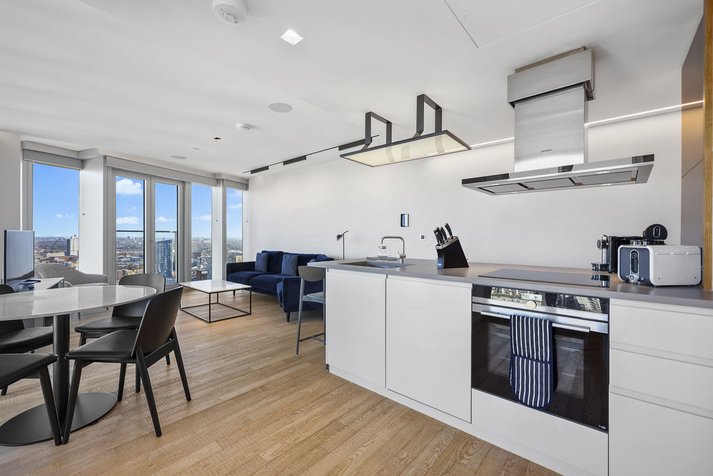 2 bed Flat for rent in London. From Capital Heights