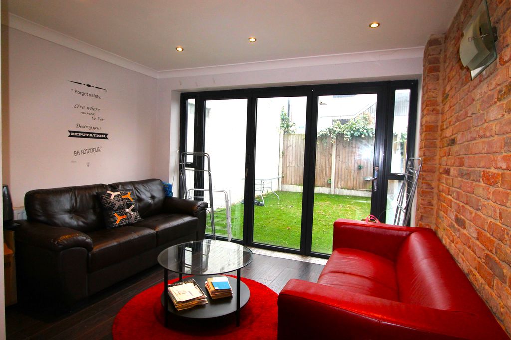 5 bed Terraced for rent in London. From Capital Heights