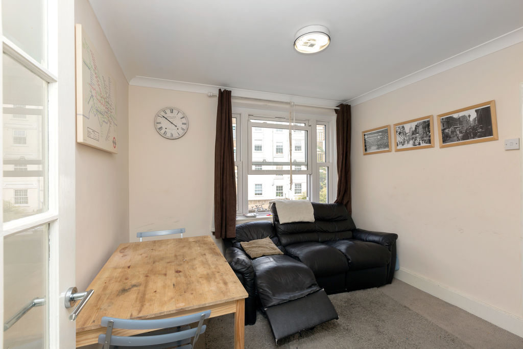 3 bed Flat for rent in London. From Capital Heights 3 bed Flat for rent in London. From Capital Heights