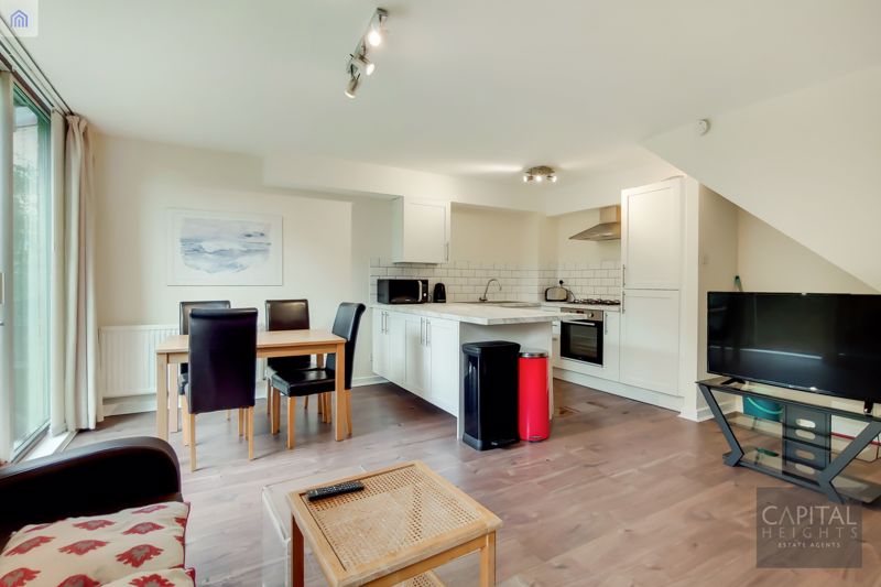 2 bed Flat for rent in London. From Capital Heights